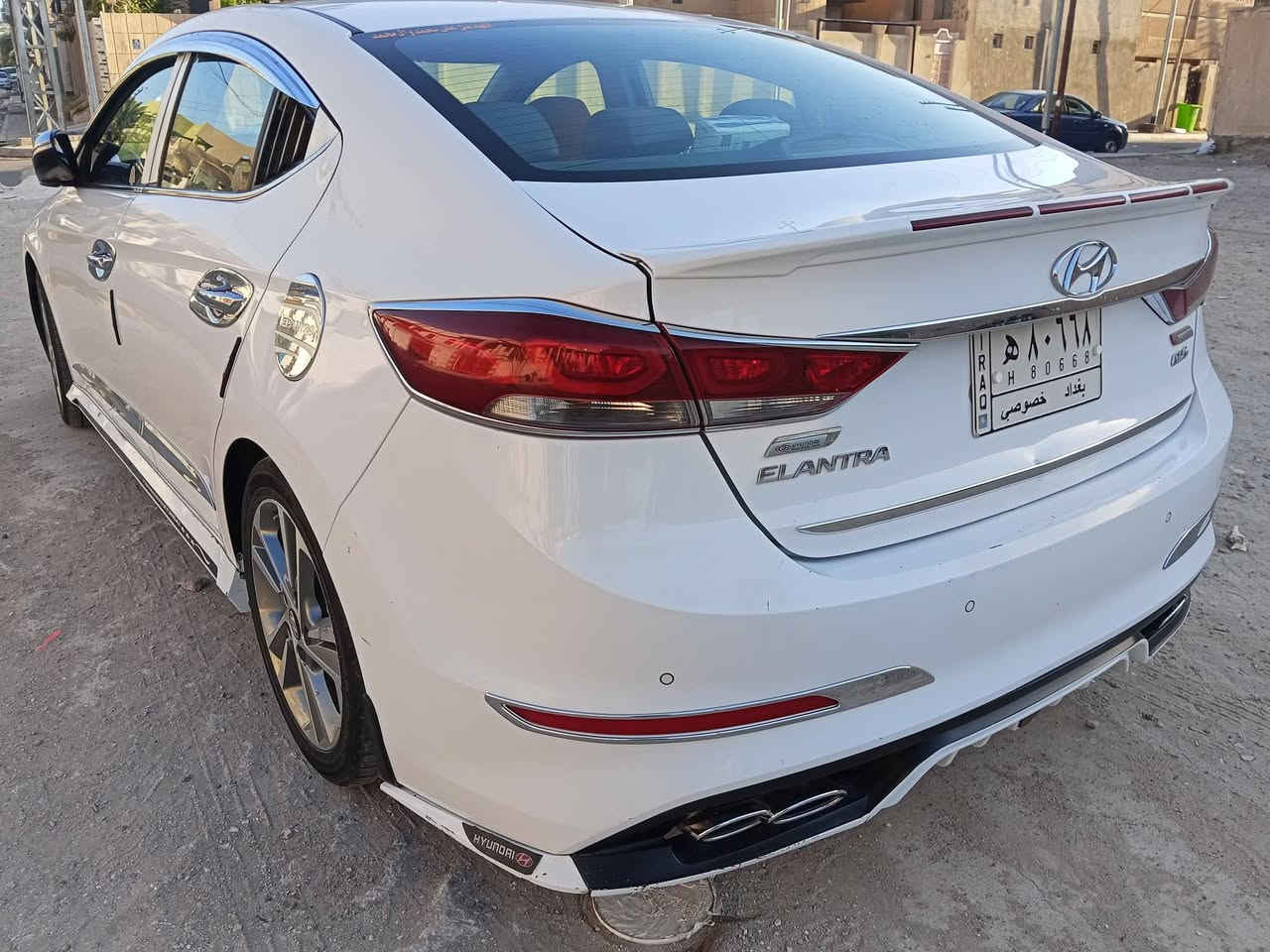 السلام عليكم  متاح 

🅰️🅰️هيونداي النترا      ELANTRA خليجي فول مواصفات وياها 3 بصمات 

🅰️🅰️موديل 2017  ✅   ٢٠١٧  GLS

🅰️🅰️مواصفات  VIP

🅰️داخل  لون  قرميدي   

🅰️🅰️عدادالمسافة المقطوعه كيلو متر 175000 👍👍

🅰️🅰️خليجي نظيف جدا 

🅰️🅰️مرقم بغداد مشروع وطني 
      

🅰️🅰️بصمة تشغيل 

🅰️🅰️أعلى فئة بنظام النترا (يراني)

🅰️🅰️فتحة سقف سلايد 

🅰️🅰️للون ابيض 🤍🤍🤍🤍🤍

🅰️🅰️لد امامي LED 

 🅰️🅰️لايت زنون بلاد LED 

🅰️🅰️لد خلفي LED+ كشاف ضباب خلفي

🅰️🅰️شباك ويدات وترايش نيكل تخم نيكل $$$

🅰️🅰️حساس امامي خلفي 

🅰️🅰️رادار خلفي 

🅰️🅰️نقط عمياء (رادار بالمري)

🅰️🅰️مري قابلة للطي AUTO 

🅰️🅰️ اشاير بالمري 

🅰️🅰️خاصية الصندوك الذكي

🅰️🅰️مقاعد جلد حار 🔥بارد ❄️

🅰️🅰️الخلفي تسخين وقلاب

🅰️🅰️ميموري خزن كشنات ومري

🅰️🅰️ويل كب كروم حجم 17NG 

 🅰️🅰️حساس اطار 

🅰️🅰️ABS AIRBAG 

🅰️🅰️تراكشن كونترول

🅰️🅰️ حجم المحركcc 2000 

🅰️🅰️تحكم ستيرن فول

 🅰️🅰️مثبت سرعة crose 

🅰️🅰️تبريد لمس شاشة اوتو منفصل وتبريد خلفي

🅰️🅰️صندوق ذكي 

🅰️🅰️شاشة اصلية  وكاميرادوارة

🅰️🅰️مقودستيرن  جلد خياط 

🅰️🅰️تدفئة بالستيرن

🅰️🅰️7 ايرباك ARBIG وطاك ايرباك الكشن بصف السايق والبرده يعني مصباح الايرباك مشتغل 

🅰️🅰️كشن السايق كهرباء

🅰️🅰️شاشة اعطال

🅰️🅰️للاستفساراكثر اتصل على الرقم  التالي 
🅰️🅰️ ارضيه جلد مع الصندوق جلد 
🅰️🅰️✓✓✓✓ تخم تاير. جديد. لكن السبير بي فطر  اليوم شفته  طاك يعني يرادلها تاير  للسبير    
وبلنص للتايرات يرادلها بسرعة  80 كيلو تطلع بلنص تزيد سرعه تروح 

 مراسلة على  الخاص  أو رقم *********** 
السعر 142$ورقه .   وهذا الموجود سنويه بأسمي واعتقد وضحت كلشي والله يبارك يارب

