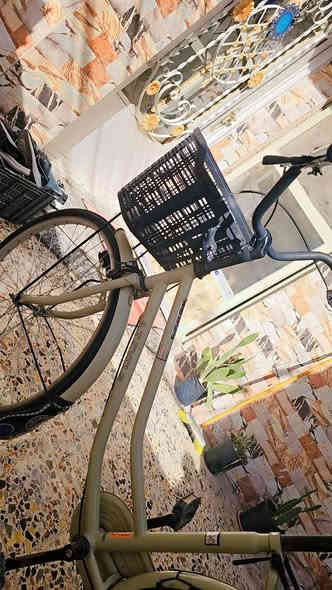 ✨السلام عليكم بايسكل للبيع حجم 26 بناتي نضيف جداا مكاني كريعات ***********.
