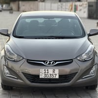 النترا 2014 امريكي اللون ذهبي  حادثه جاملغ وبنيد اب امريكا  وصار بيه ش...