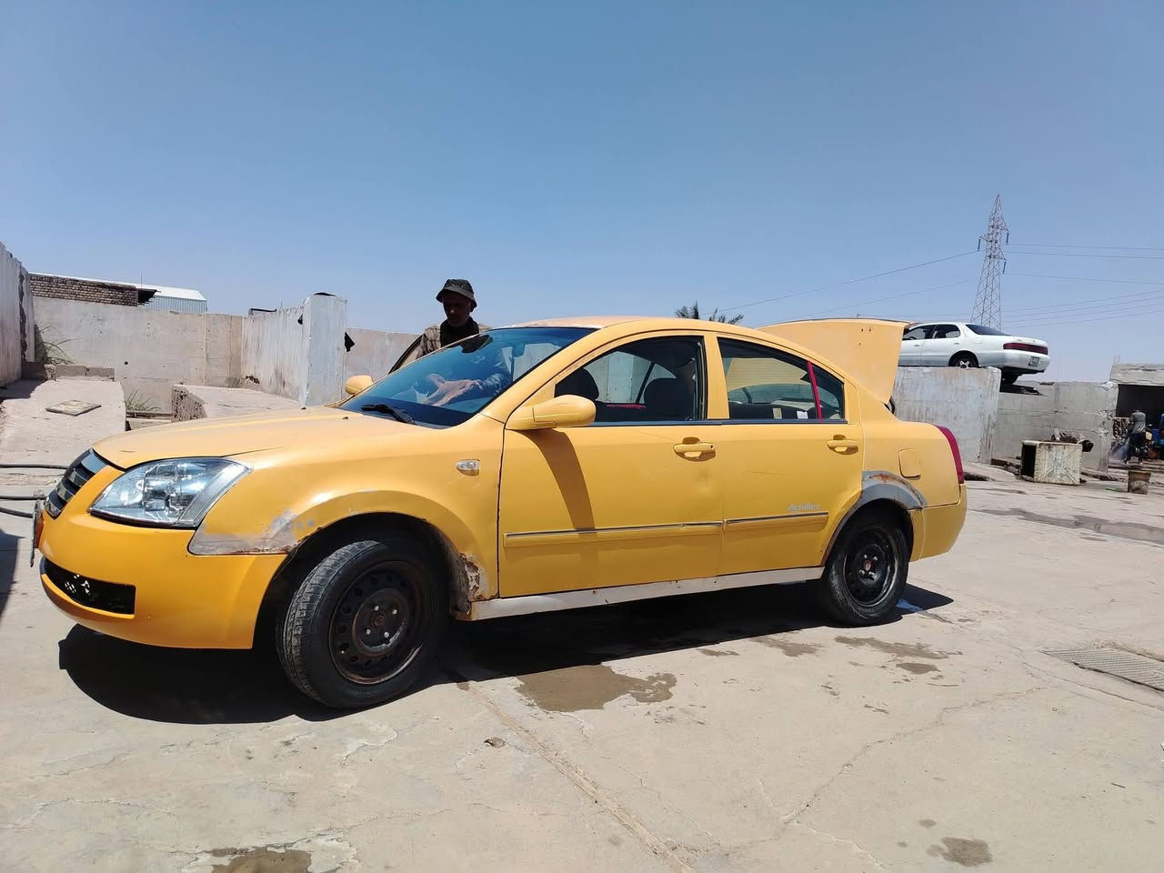 السلام عليكم شيري للبيع اي 5 باسمي سنويه 27 ماكينه كورولا 2000(25)*********** ($25)
