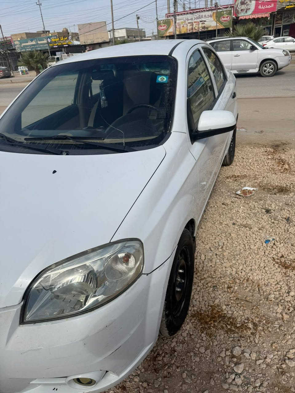 السلام عليكم 
افيو خليجي مديل ٢٠١١ 
محرك مفتوح كير اوتوماتيك
ماشيه ١٧١ حقيقي
تبريد تدفئه شغال
تخم تاير جديد
مري كهرباء
كامله ماناقصه اي شي
بيه فقط بارد قطعتين
سعر ٨٢ بيه مجال قليل
مكان سيارة نجف حي نداء
رقم الهاتف ***********
