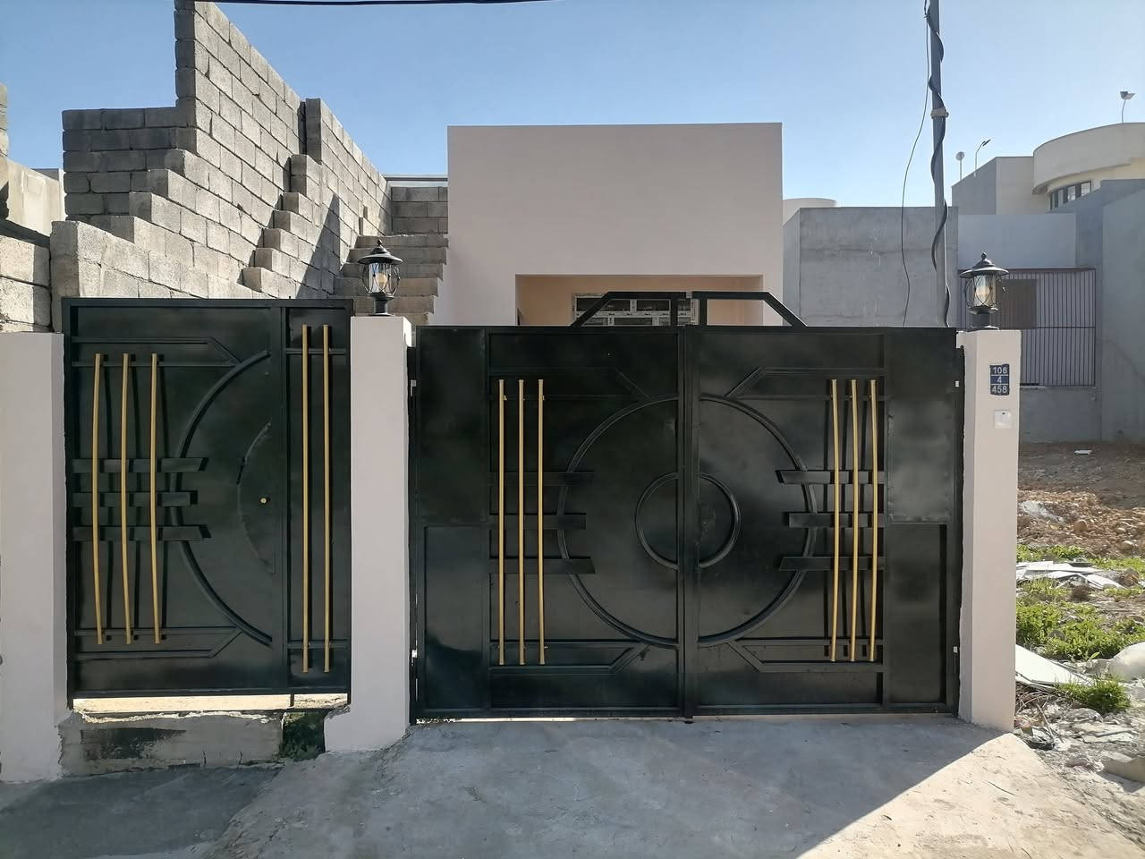 للايجار في حي الحدبا؛ المساحة ١٢٧ طابق واحد للاستفسار مع مكتب الأمراء تلفون *********** كورك اسيا ***********
