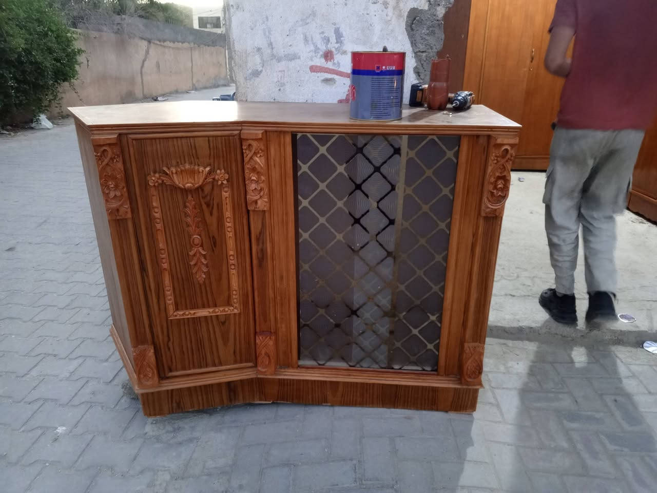غراض للبيع كلمن وسعرة الشراي يراسلني خاص عنواني رميثة ***********
