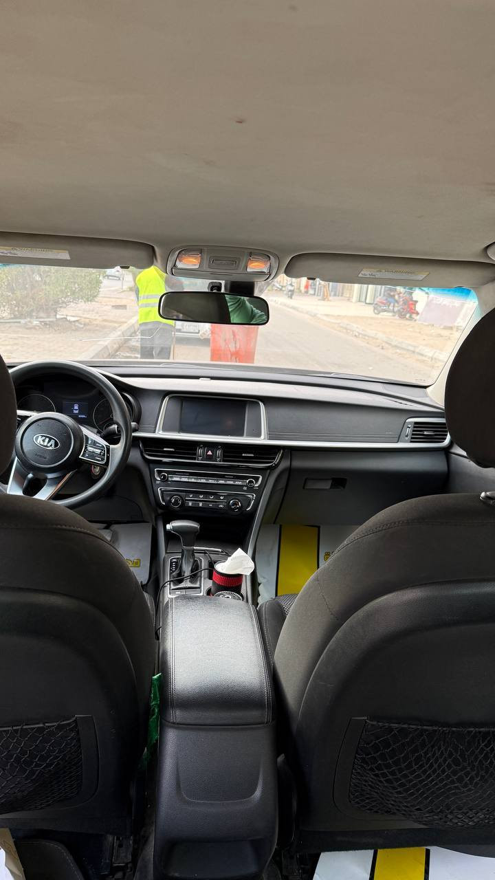 سلام عليكم كيا اوبتما 2019 لون كرزي وارد امريكي  حادث فقط بنيد سياره جاهزه من مكينه وكير وحداديه وتخم تاير غرفه جديده جسمه لخارجي صافي
جديدة بحالة الوكالة 
مواصفاتها 
Fe
كامرة دوارة 
رادار امامي 
وجانبي 
حساس خلفي 
داخل بلجيس 
لدات 
توقف ذاتي 
شاشه كبيره
تحديد مسار 
مانع انزلاق 
انظمه قياده 
جهاز موازنه Abs
سنويه جديده لل 2030
 تحويل وكاله مضمون
مكان سياره كربلاء
 145
إلا تصال 
***********
ملاحظه بيهه الباب الوره بيهه شويه بارد شبرين بيهه والباقي كلهه مكفول
