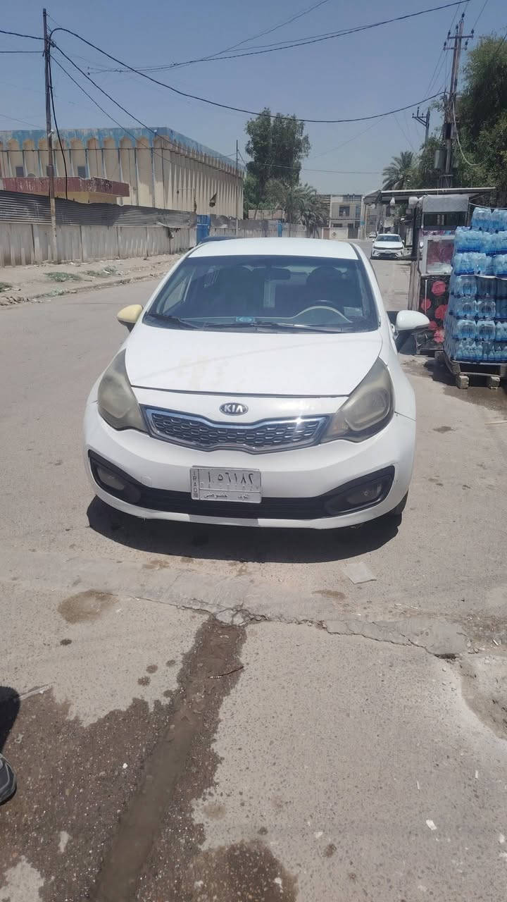 سلام عليكم كيه ريو خليجي موديل 2015 موجود السونار بل صوره صدر محرك 1600 دوش بل قطره  كير تبريد تتفه دوشمه داخل بيجي كله كامله سياره تحويل ثاني يوم مصفر غرامات السعر 90 وبيه مجال *********** سيد بشير
