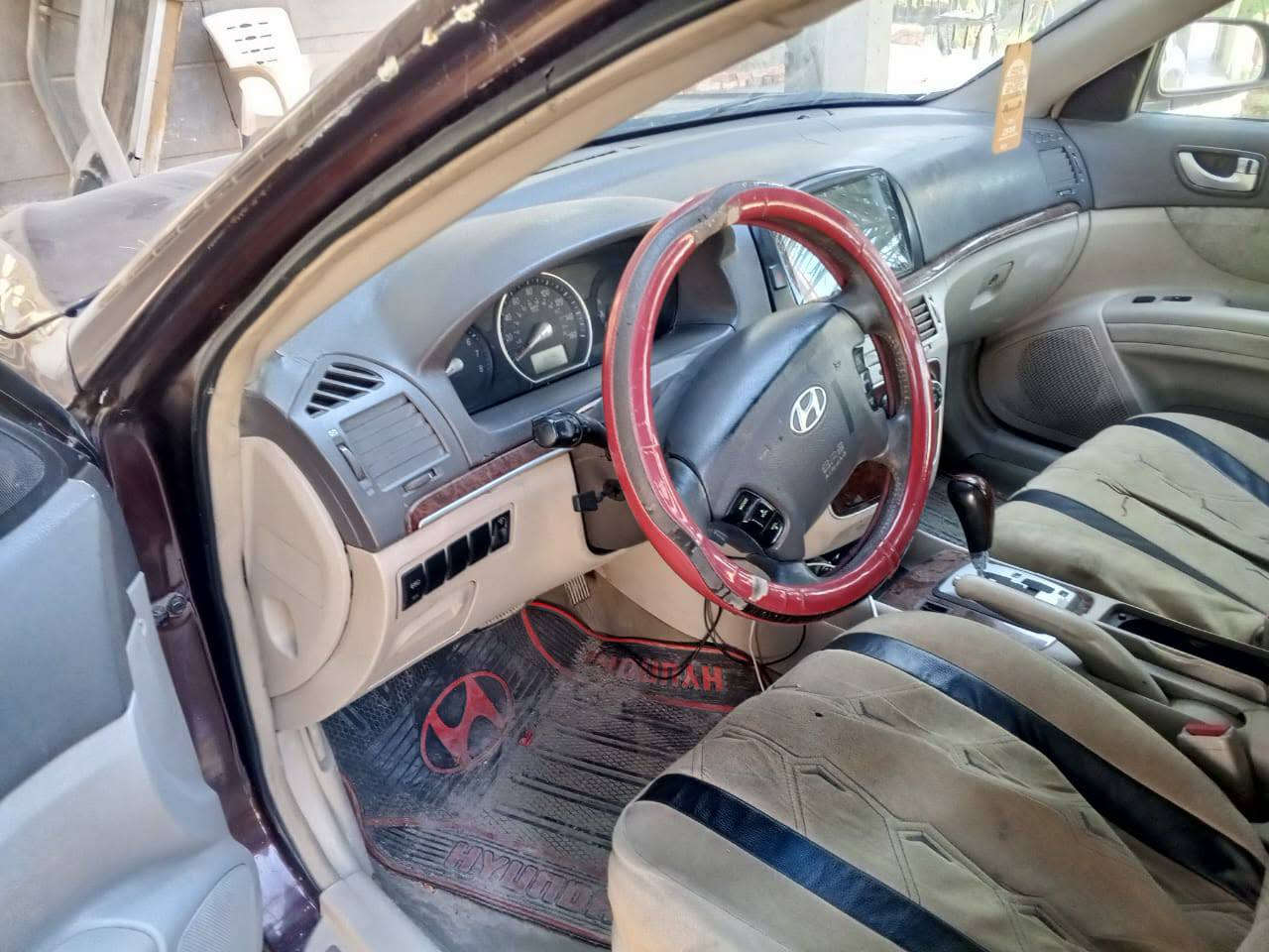 سوناتا موديل ٢٠٠٦بيه قطعتين بدون دواخل امريكي سنويه ٢٠٣٠هزه جديده سعره ٨٢مجال قليل فتحه  ***********
لون كرزي عنابي تبريد الفلوجة, الأنبار
