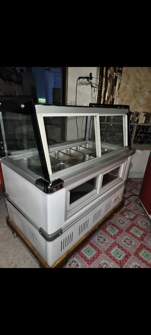 إسلام عليكم عارضات عامودي تلاثه باب و عارضات مقبلات و عارضات الفقيه و اكو رفوف و اكو سفينه العنوان بغداد حي البتول الشراي يتصل و بل خدمه ***********
