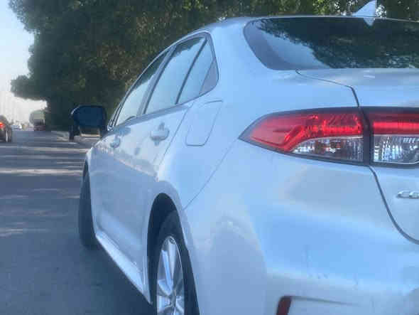 السلام عليكم 
للبيع 
كورلا موديل 23 Le 
وارد أمريكي 
بجم كبس 
 رقم بغداد 
سنويه بإسمي 
حادث جانبي 
صبغ بابين مع جاملغ فقط 
فول مواصفات 
فتحة سلايت 
بصمة  تشغيل 
بصمة  ابواب 
هند بريك بصمه 
رادار امامي توقف آلي
رادارات جانبي 
ويل كب بلادي 
السياره جاهزه بدون اي نقص
السعر 158$
الاتصال ع الرقم 📞 ***********
