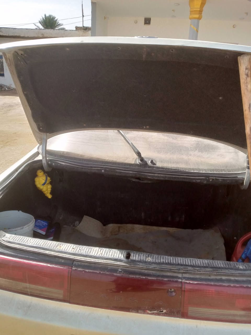 اسلام عليكم 
سياره كرسته 95
فول مواصفات 
كامرات خلفي امامي 
تخم تاير صبغ جماليه عام 
كير او مكينه كارتون 
دواخل نضيفات 
السعر خاص *********** مكينه ونجي سنتر شغال 
علاء ابو حسن
