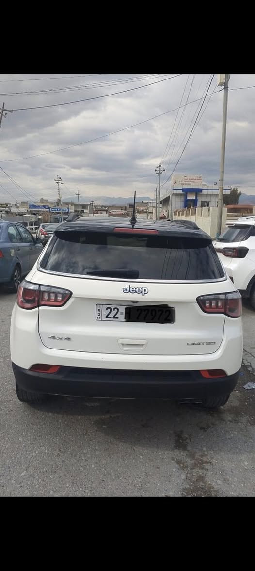 Jeep compass 2020 
جیب کومباس ٢٠٢٠ 
للبیع 
رقم اربیل سنویە جدید 
بها ٤ قطعات صبخ


**إذا كنت صاحب هذا الإعلان وتريد حذفه لأي سبب، رجاءا أرسل رسالة إلى الدعم الفني**