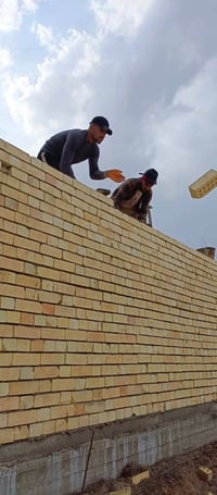 خلفات بناء درجه اولى نشر قلب  شرط استلام مهندس  شغل مستمر مو يوم ويوم ...