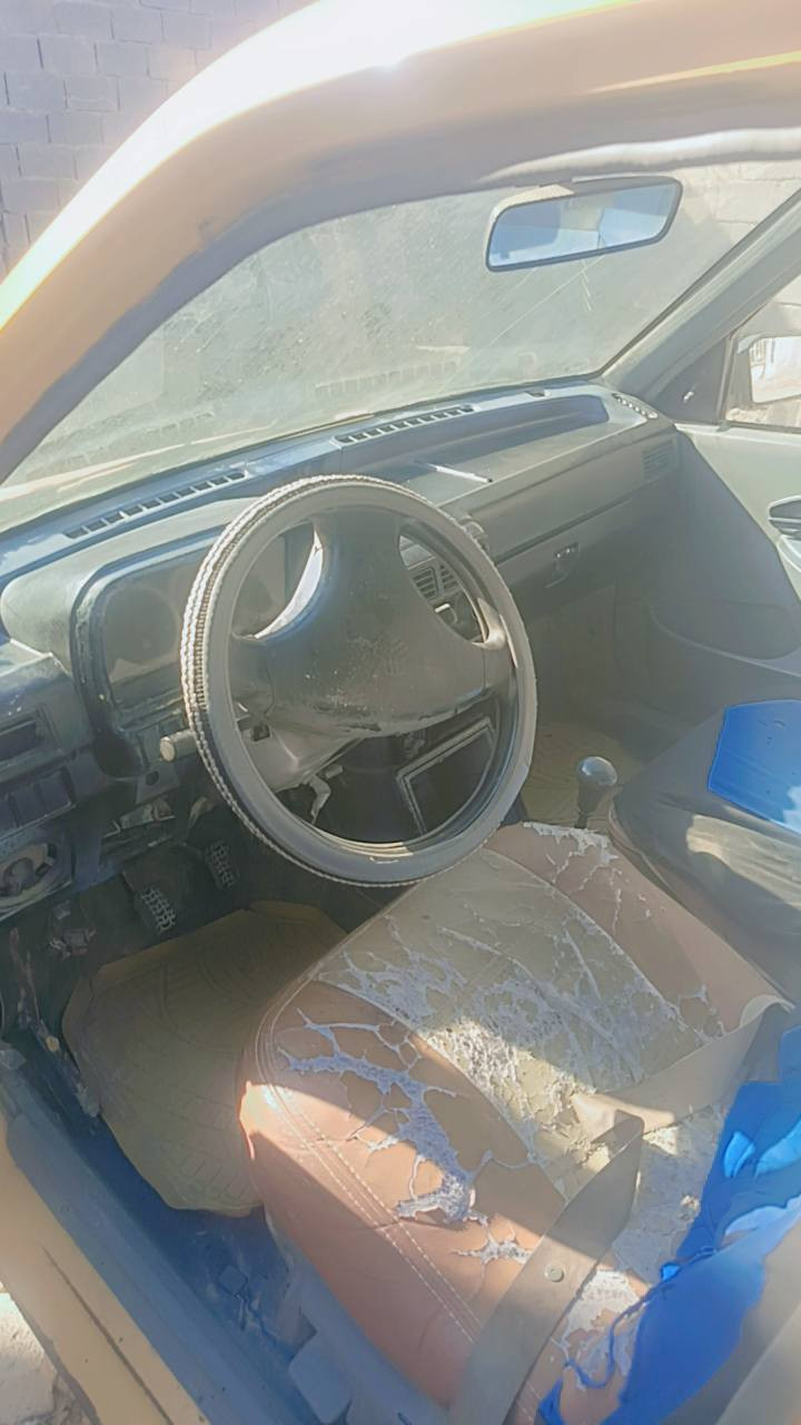 سايبه ٢٠١١ نضيفه كير ومحرك مكفولات برانكيتات نضيفه دواخل نضيفه ومرتبه متصرف عليها دينار بوجهك للشغل رقم بغداد الماني بدون راعي ابيع كوم حديد بيها سنويه عظم عندي مستمسكات راعيها بس ما اندله
مكاني كربلاء قنطرة. السلامشارع المدرسي السعر ١٢ وبيها مجال كلش قليل 
***********
