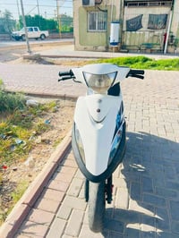 دراجه ماكس عدله للبيع مكينه نضيفه ما مفتوحه ابد تجي تفحصها اذا مفتوحه ...