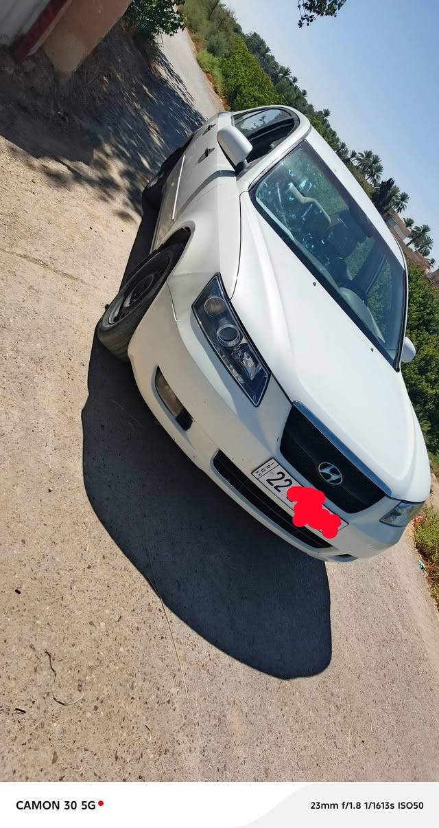 للبيع سوناتا ادوات گصت جنطه موديل 8 لون ابيض صدفي محرك 4 اصل بانزين السياره خليجي ‏‪***********‬‏ مكان السياره فلوجه السعر 42 وبيه مجال
