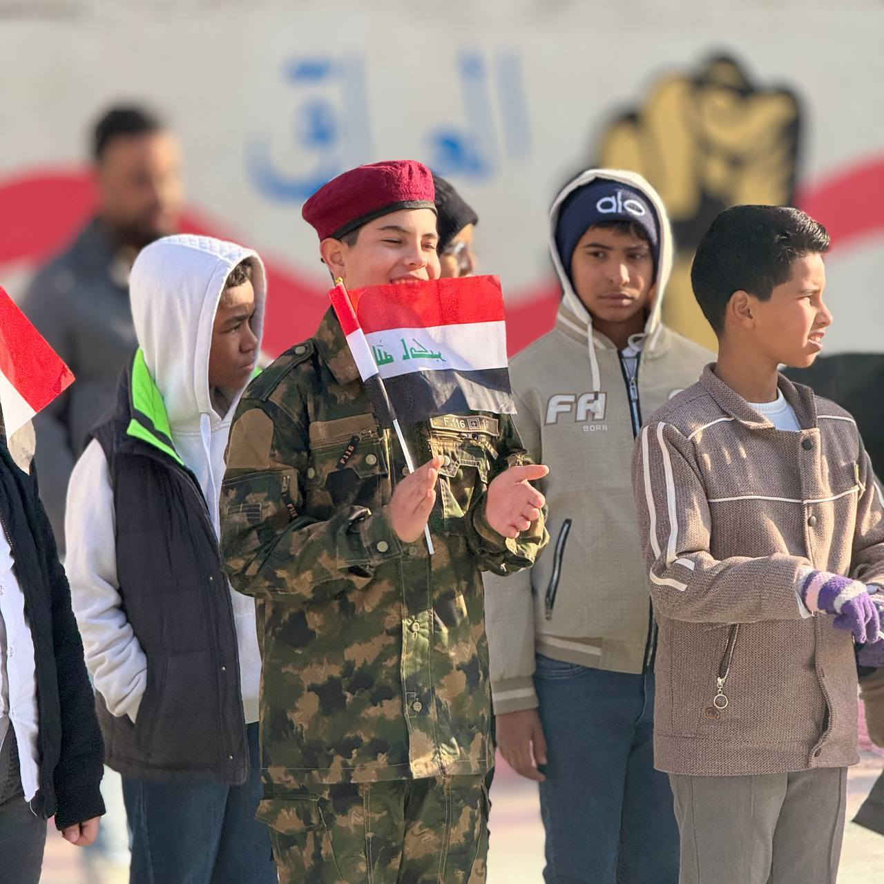 من على مقاعدِ العِلم في مدرسةِ الناصريّة 📚🏫، تزيَّنت مدرستُنا اليوم بذكرى جيشنا الباسل؛ فارتدى تلاميذُنا زيَّ الجيشِ العراقي بكلِّ فخرٍ واعتزاز 🇮🇶💪، وتزيَّنت تلميذاتُنا بالشِّيلةِ العراقيّة، في وقفةِ وفاءٍ لجيشنا الباسل، وتحيةِ إجلالٍ للأمّهاتِ اللواتي أنجبن الأبطال، وللزوجاتِ الصابراتِ اللواتي ضحَّين من أجل الوطن 🌹🤍
حفظَ اللهُ جيشَنا الباسل 🤲 وحمى اللهُ العراقَ وناصريّتَنا الغالية 🇮🇶💖...

📚 مدرسة الناصرية… مستقبلك يبدأ من هنا 🌟

📍 العنوان: الإسكان الصناعي – النزلة الأولى (نزلة الجامع) – أول بناية ركن على الشارع العام.

📱 للاستفسار :
***********
***********
