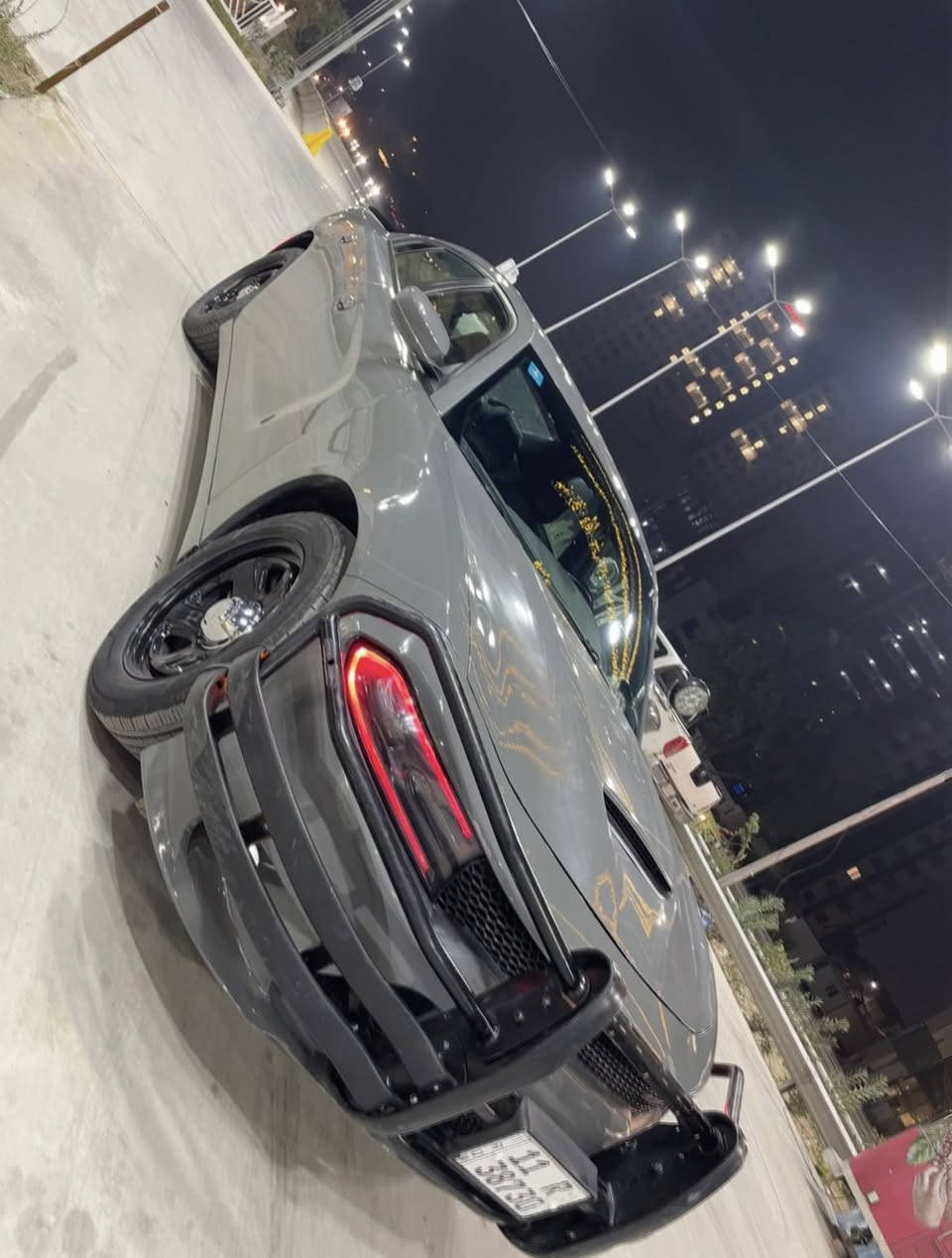 سلام عليكم 
دوج جارجر بوليسي موديل 23 
ماشيه ١٨ مكينه كير  حداديه تايرات كلهن جدد 
كير تعليك تو ويل مكينه ٥٧٠٠ درعها وفانوسها ويلتها وطوس كلهن بلاد عليها لد متغير مـטּ تلفون و عدسات  لايت نهار سياره مغيره لون مـטּ اسود الى سمنتي لغد شاصي مكفول ايرباك بردات فقط سياره كامله مـטּ كلشي 
حادث سياره جاملغات خلفيه و جاملغات  اماميه صور الحادث بلمنشور محدثها كلها srt 
سنويه جديده هزه جديده بسمي 
سعر سياره ١٨٠ وبيها مجال 
مكان سياره بغدادحي تونس او شارع فلسطين 
للتوصل ***********
