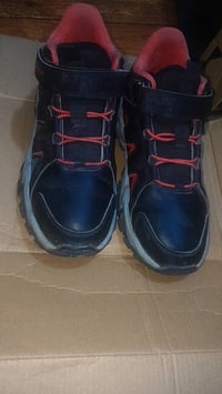 ملابس أطفال • للبيع