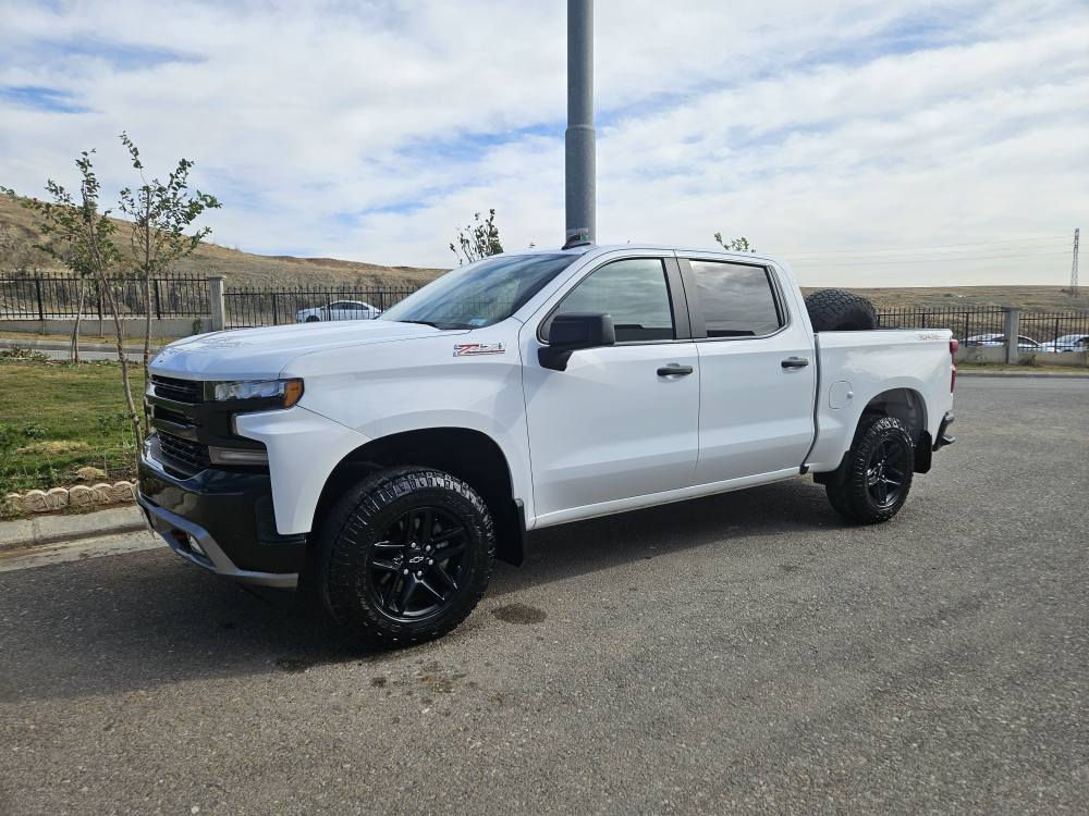 ***********
٢٠٢٢ شوفرليت سلفرادو تريل بوسس z71
٤ سلندر مكينه ٢،٧توربو  ___ ٣١٠ هورس باور
 سيارة كندى بدون صبخ بدون تبديل   فقط دعاميه اماميه اقل من شبر كارت  
ايرباك ستيرن تكمه طاك رجع بلادى 
٥٠  الف ميل ماشي
دبل اكسل
سياره كاتى ٢ شهر حتى تترقم
سعررررررررررررررر
255💵💵 ورقه قفل قفل قفل قفل 💵

💵💵💵💵
مكان سياره سليمانيه  معرض ارتال شارع ٦٠
