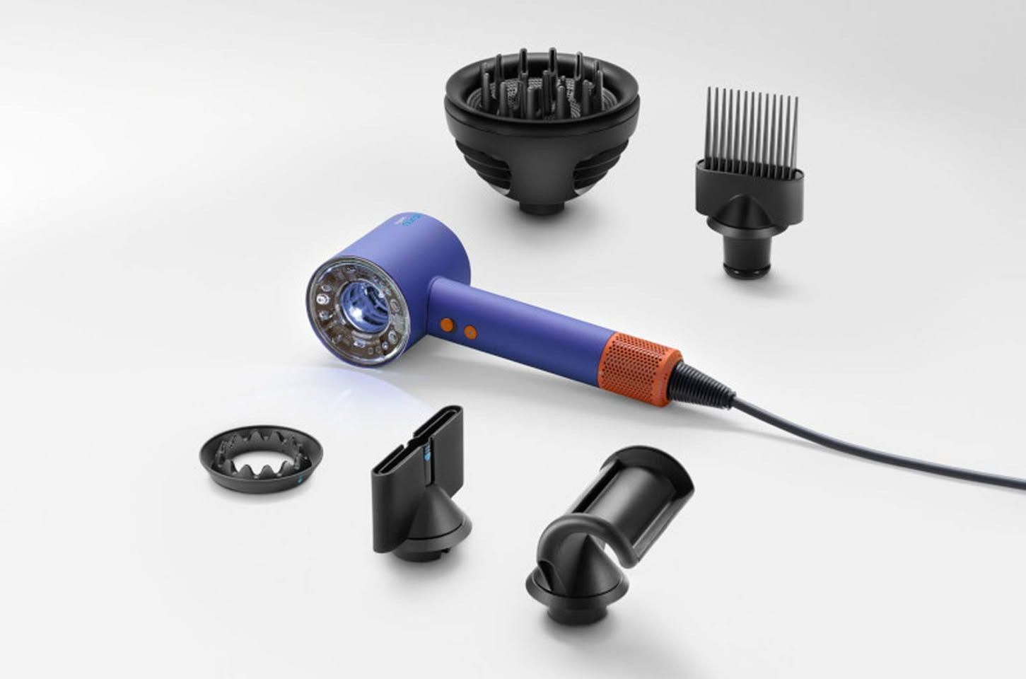 عرض ايام العيد فقط 🚨
توفر و بسعر ما موجود بكل العراق 🚨
🔥  Dyson Supersonic Nural الأصلي 🔥

أحدث إصدار من دايسون Nural HD16
لون Blue / Ceramic Patina 💙
الحالة :جديد new 🟢

 السعر الطبيعي  :700 الف
السعر مع الخصم :565 الف فقط .... شامل التوصيل 🚚

اغتنم الفرصة ولا تتردد 🔥

للحجز خاص 📩 او واتساب ***********📞

✅ Original 100%
✅ جميع الملحقات موجودة
✅ حرارة ذكية لحماية فروة الرأس
✅ مستشعرات Nural الحديثة
✅ تجفيف سريع بدون ضرر حراري
✅ هدوء وقوة هواء خرافية

الجهاز فخم جدًا ومناسب للاستخدام الشخصي أو الصالونات ✨

📦 كامل بالكارتون والملحقات

🚚 التوصيل متوفر لجميع  المحافظات

للاستفسار خاص 📩 او واتساب ***********📞

