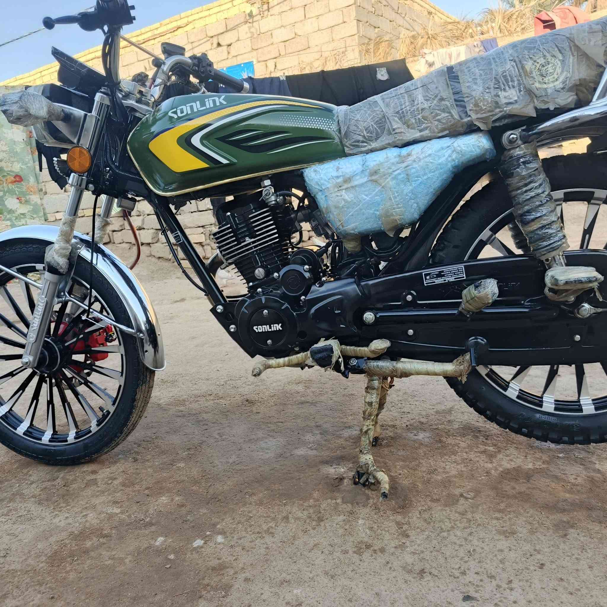***********
لٱ الناصريه سيددخيل
850
