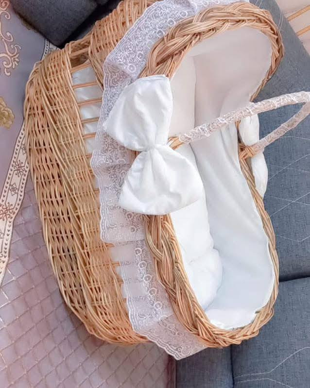 كاروك فخم وكبير وقوي مستخدم اسبوعين فقطط أبني مينام بي بس شادتة وعايفته ويكفي لحد عمر ٨ سنوات أو أكثر وتكدرين تفتحين هذا الجهه على الأم اخذته ب١٢٠ من الاعضمية ابيعه ب٧٥
وكريكوت خوص نهايتة ٢٠ نضيف مستخدم فقط اسبوع واحد مع دوشك مكان بغداد الحسينية


**إذا كنت صاحب هذا الإعلان وتريد حذفه لأي سبب، رجاءا أرسل رسالة إلى الدعم الفني**