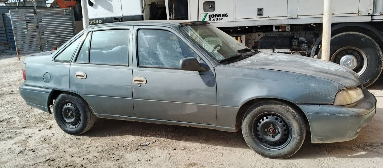 سلام عليكم دايوو سلو موديل 94 كير مكفول محرك مكفول سياره تخم تاير صدر خلفي امامي جديد كهربأيت بيها اثر جراد بل بنيد موضح بلل صوره. وجاملخ غرفتها جديده دشبول جديد رقم كركوك سنوية لل 30 سياره حلوه وجاهزه  تخم بوربرين خلفي امامي كله بل باكيت شاده الاصلي مصارله سبوع السياره 27 وبيها مجال بصيط عنوان السياره الدجيل صلاح الدين 

اسية ***********

اثير ***********
