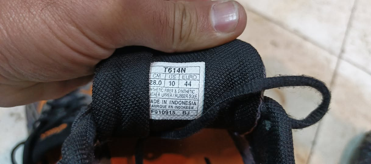 Asics
قياس 44
للحجز خاص أو واتساب ***********
انستكرام
https://www.instagram.com/yasser_alghazal?igsh=MTB6MnM4ODV1cGgxNg==

وهذا رابط صفحتنا ع فيسبوك
https://www.facebook.com/profile.php?id
