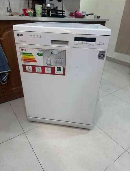 السلام عليكم يوجد خدمة توصيل وتصليح داخل المنزل 
موقع المحل حي العصري مجاور النادي الرياضي واهلا وسهلا بجميع الأخوة  
اخوكم عبد الرحمن ابو علي القيسي
رقم الهاتف ***********
