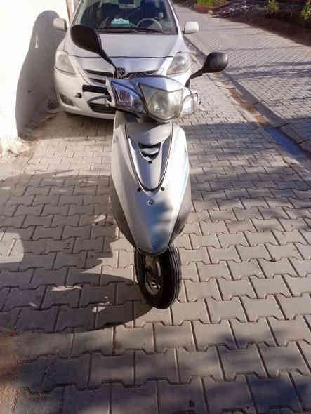 السلام عليكم حبايب بريز بغبغاء نوزل الدراجه مال رمبه كفاله عامه عامه برغي واحد مامفتوح الدراجه كامله مابيه اي نقص تأخذه من باب البيت مكاني بغداد الكرخ العطيفيه السعر 850 وبيه مجال بسيط هذه رقمي للتواصل *********** هاتف
