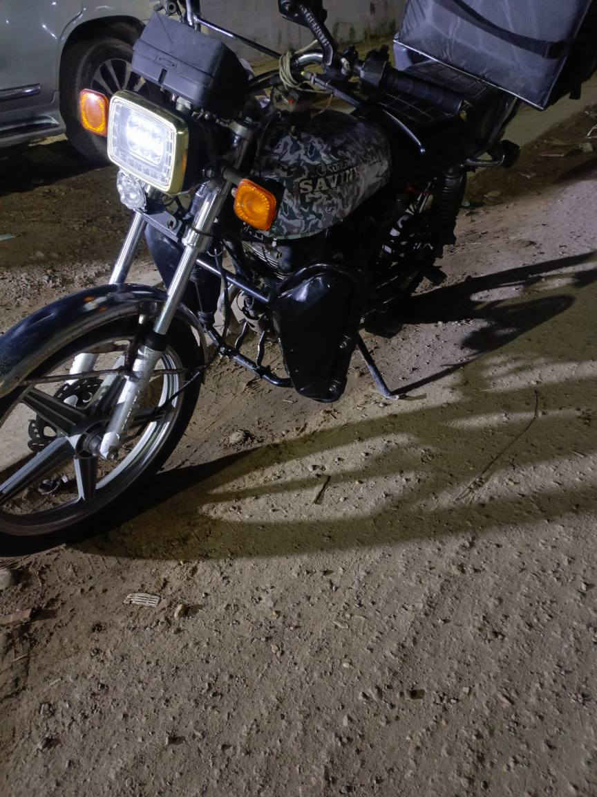 سيفان 5 كير ختم سونلنك مديل 22 دراجة شغالة كلشي باتري جديد قبل سبوع تقريبا مجفت اوراق موجودة خير من الله مكاني الدورة المهدية ب 375 و بيها مجال 
*********** بغداد, العراق
