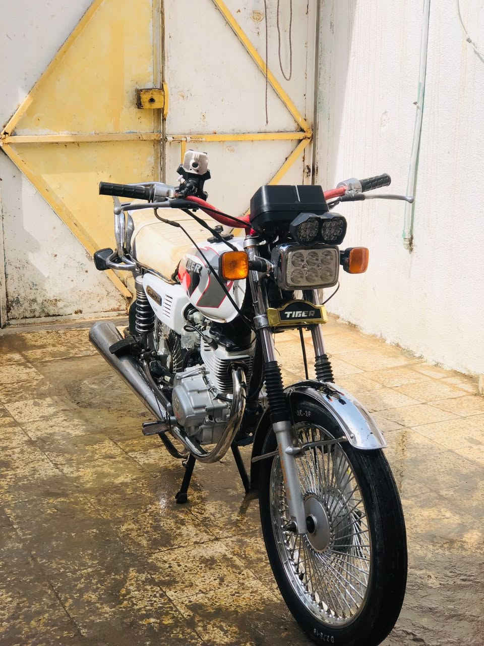 ماطور للبيع 2020ماطور كامل من كل النواحي السعر تعال خاص وتبشر


**إذا كنت صاحب هذا الإعلان وتريد حذفه لأي سبب، رجاءا أرسل رسالة إلى الدعم الفني**