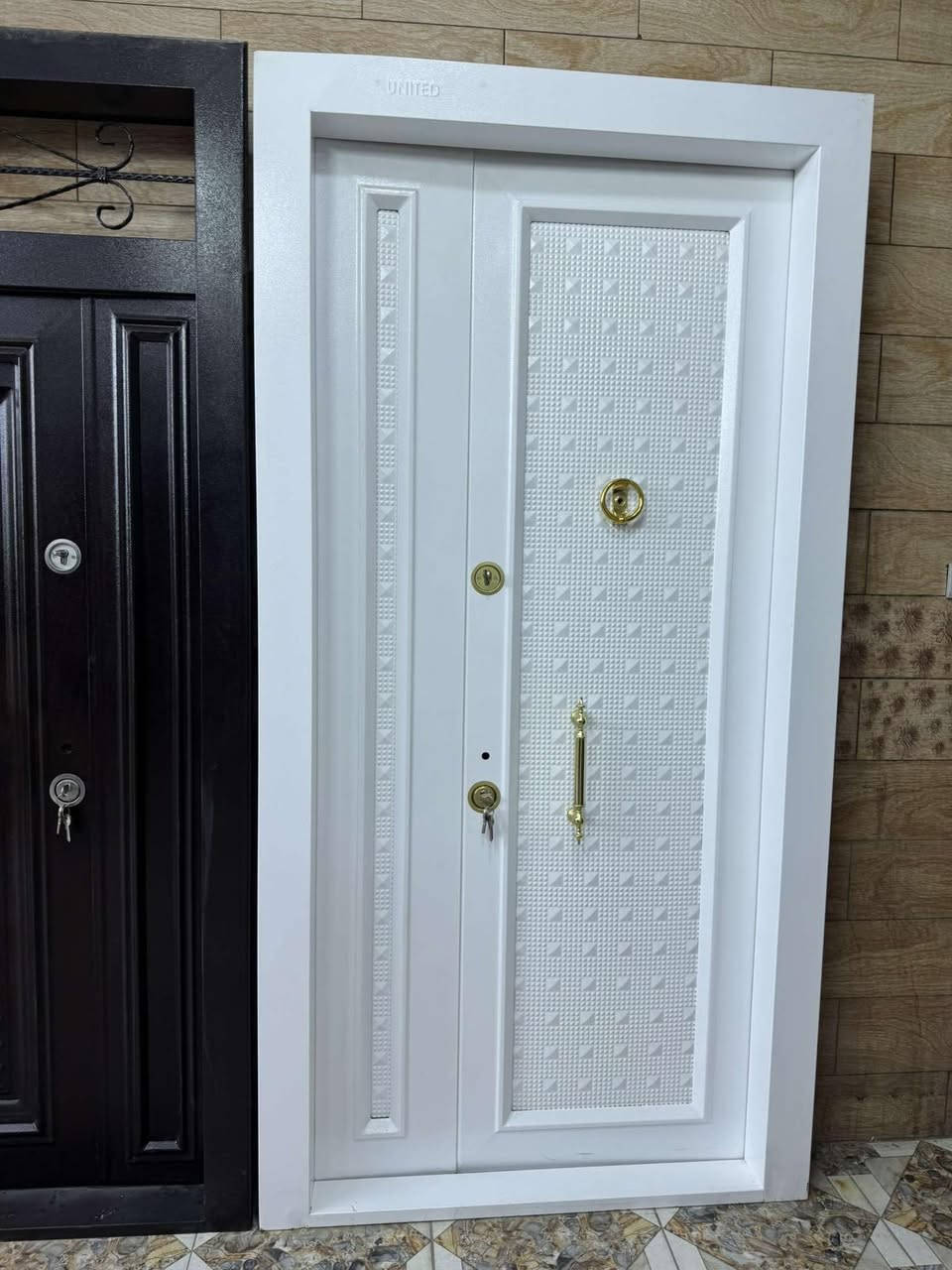 اهلا وسهلاً بكم في مدينة الابواب✅✅✅✅
اختار اجمل االابواب المخصصة بتصميمات والوان مختلفة  (لسنا الوحيدون لكن نسعى أن نكون الأفضل)
جدارية بكافة الاحجام والقياسات 
⏱️⏱️⏱️⏱️ويمكن زيارتنا على عنوان التالي  باوقات الدوام من الساعه 8:00 صباحاً حتى 8:00مساءاً خلال ايام الاسبوع
 بضاعتنة (جملة-مفرد) و باسعار تنافسية💸💵 
عنوان ديالى-خانقين-ركن دارةكونارة 
للاستفسار عن الاسعار مراسلتنا على الصفخة او 📞📞اتصال على رقم المحل(***********)
