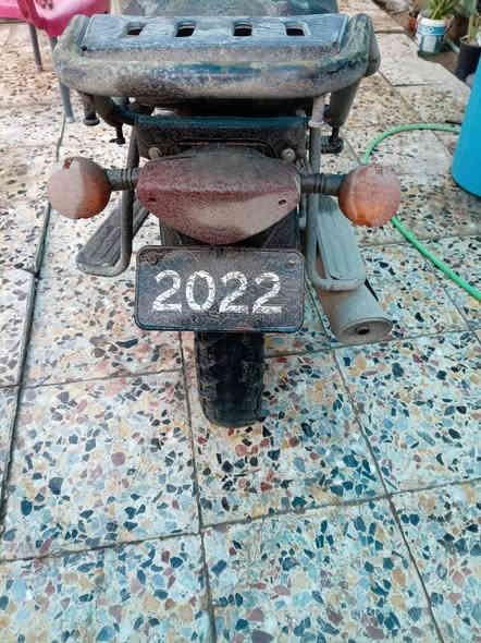 سلام عليكم دراجة بوكسر موديل ٢٢ دراجة مكينة جديدة ٣٠٠ سويتهة شركة آخر حباية نص نكرة دراجة متوكفك كهربايت شغالة كلة يراد ترتيبات بصيطة كلش مكاني بياع شرطة رابعة ٩٠٠     ***********
