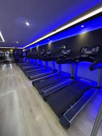 جريات لايف فتنس عدد٨  للبيع كلهن نظيفات ومابيهن اي عطل ابيع كلهن سعر و...