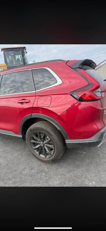 السلام عليكم شباب
هوندا CRV سبورت ماشيه ١٣ الف موجوده بالحره السعر ١٤٠ وبي مجال
***********
