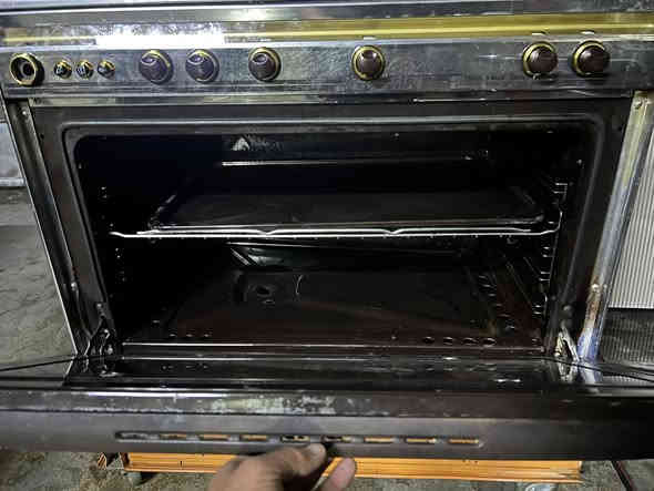 اغراض بيت للبيع للاتصال ***********
