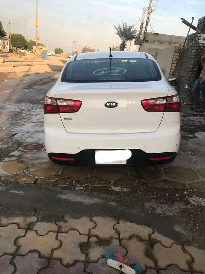 كيا ريو للبيع موديل 2015 خليجي سياره بدون ضربه بيه صبغ هلال جاملغ خلفي فقط كير محرك كفاله تبريد ثلج سياره بسمي رقم الماني تحويل مباشر سنويه 2027 هزه ساقطه سعره 82 وبيه مجال شراي تواصل عل خاص


**إذا كنت صاحب هذا الإعلان وتريد حذفه لأي سبب، رجاءا أرسل رسالة إلى الدعم الفني**