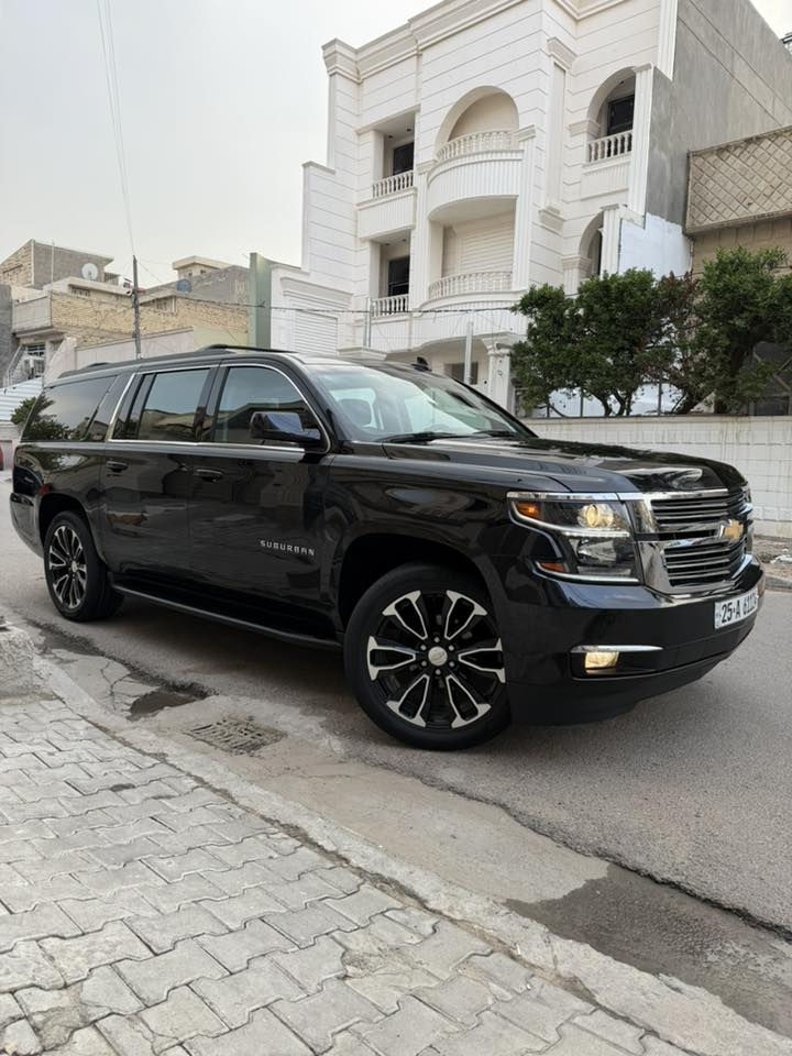 السلام عليكم 
تاهو سوبر مان موديل 2017 فول لمتت LTZ دخول جديد مال ضباط صار 6 اشهر داخلة للعراق اني المستورد باسمي سنوية سيارة بحالة الوكالة جديدة وضع شركة إذا اكو مراوس لاندكروز موديل 16 وفوك بية صبغ جاملغ فقط والباقي مكفول حته من البارد والشخوط مكفولة مكينة كير صدر تبريد تخم تاير كلة جديد بالعافية عل ياخذها مكان السيارة كركوك القادسية سعر 325 وبية مجال رقم موبايل ‭0770 308 5731
