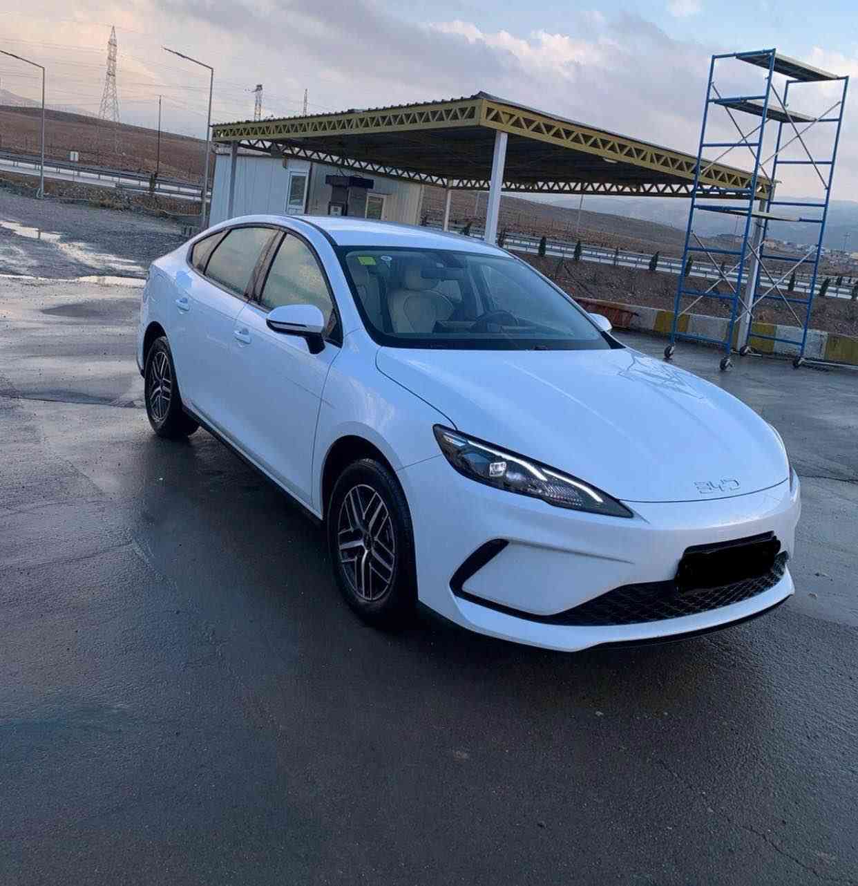 byd 05   2025
سياره كه ده حامي لو ده حامي به شه رت  سياره كه 1000kmرويشتوه 2مانكي ماوه بو ره قم سعرش114مه جال
*********** أربيل, العراق
