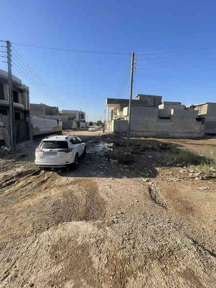 دار سكن طابو صرف في حي ( الحريه الاولى) 
مساحة / (300م)
مقابل الشارع المعارض 
بناء طابوك-سقف صب كونكريت-ماء - كهرباء +خدمات
عرض الشارع(10م)
غرف نوم  2+استقبال+مطبخ+صاله+ صحيات داخلية + خارجية 
( تحويل مباشر ) 
بناء 🚧 البيت 🏠 حديث @إشارة
للاستفسار مراجعة مكتب ( عماد هيثم) للعقار  
واسط - الزبيدية - فلكه الساعه - مجاور صيرفه محمد عبدالرحمن 
عماد هيثم     ***********
