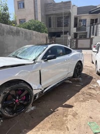 مـوستنك موديل 2022 للبيع  بلاك ادشن سـعر : 67 ورقة بيها مجال  على حادث...