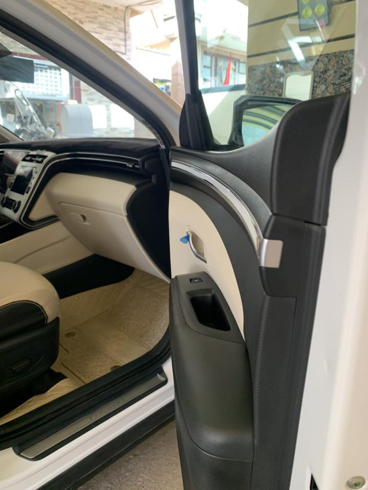 هونداي توسان موديل2024  ضمان شركة الت سك - ماشية 24كفالة عامة
رقم بغداد 
المواصفات
بصمه تشغيل عن بعد 
بصمه ابواب عدد 2 
كراسي كهرباء 
برد خلفيه 
شاشه كبيره متصل نظام خرائط
تحكمات 
كروز سرعه 
ثلاث انظمه قياده 
هند بريك بصمه  
حساس امامي خلفي  
لايت لد زنون 
اريل زعنفة  
                 
                📍ديالى ناحية السلام سعره 225 بيها مجااال قليل ***********
