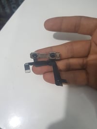 آيفون ١١ برو ماكس • فيس ايدي شغال • بطارية ٨٨٪