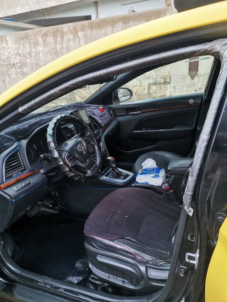 السلام عليكم
النترا 2018 سبورت infinity

وارد كندي 

محرك ٢٠

كير dct سبع نمر 

مواصفات ١/١ : لمتت 

بصمة تشغيل وبيبان وصندوك 

كشنات حضن جلد مختومه sport 

تدفئة كشنات 

دشبول كاربون فايبر 

كيجات رياضي 

سلايد روف

لايت وبك لايت لد زينون 

ويل كب 

مرآة تعتيم ذاتي 

اشاير بلمري 

رادار نقطة عمياء وحساسات خلفيه

تدفئة ستيرن 

شفتات بلستيرن 

سستم صوت سماعات انفنتي  

……….

صدر جديد تخم تايرات جدد 

رقم نينوى 

كابون بانزين 
منظومة غاز 

وارد كندي 
مبدل بيها بوند بدون دواخل 

السعر 140$ وبيها مجال 
 ***********
***********
