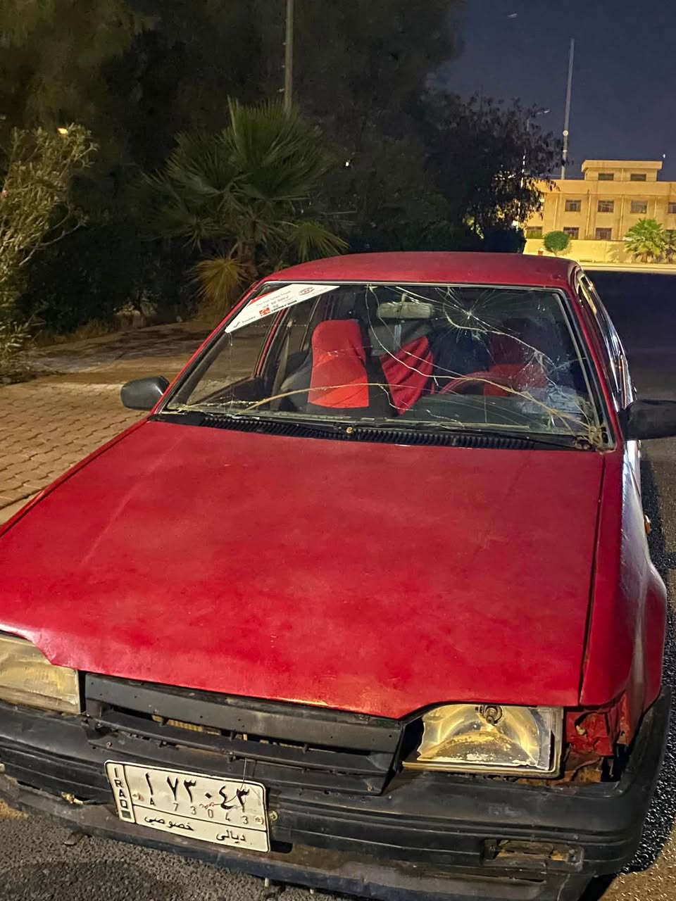 السلام عليكم 
للبيع مازدا موديل 88
رقم ديالى  مشروع وطني شرط التحويل محرك وكير شرط مصبوغه للجماليه   صدر نص عمر تايرات جدد شادهن سياره خير من الله ترايها للبصره السعر المطلوب25 وبيها مجال حك الجيه ***********‬
