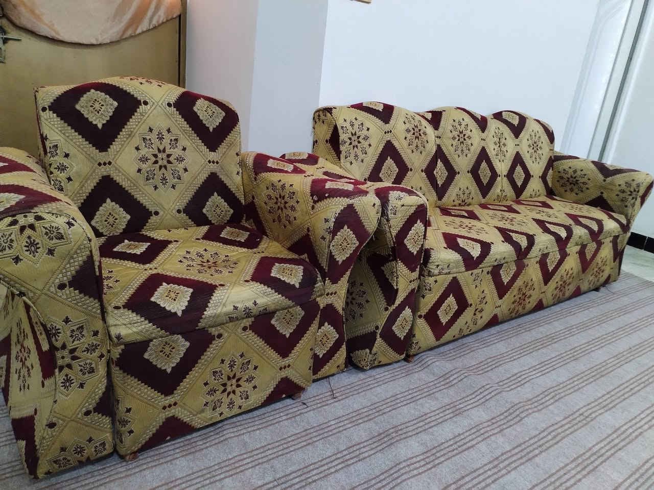 السلام عليكم
قنفات للبيع
6 قطع 
2 كبار
4 صغار
السعر 250


**إذا كنت صاحب هذا الإعلان وتريد حذفه لأي سبب، رجاءا أرسل رسالة إلى الدعم الفني**