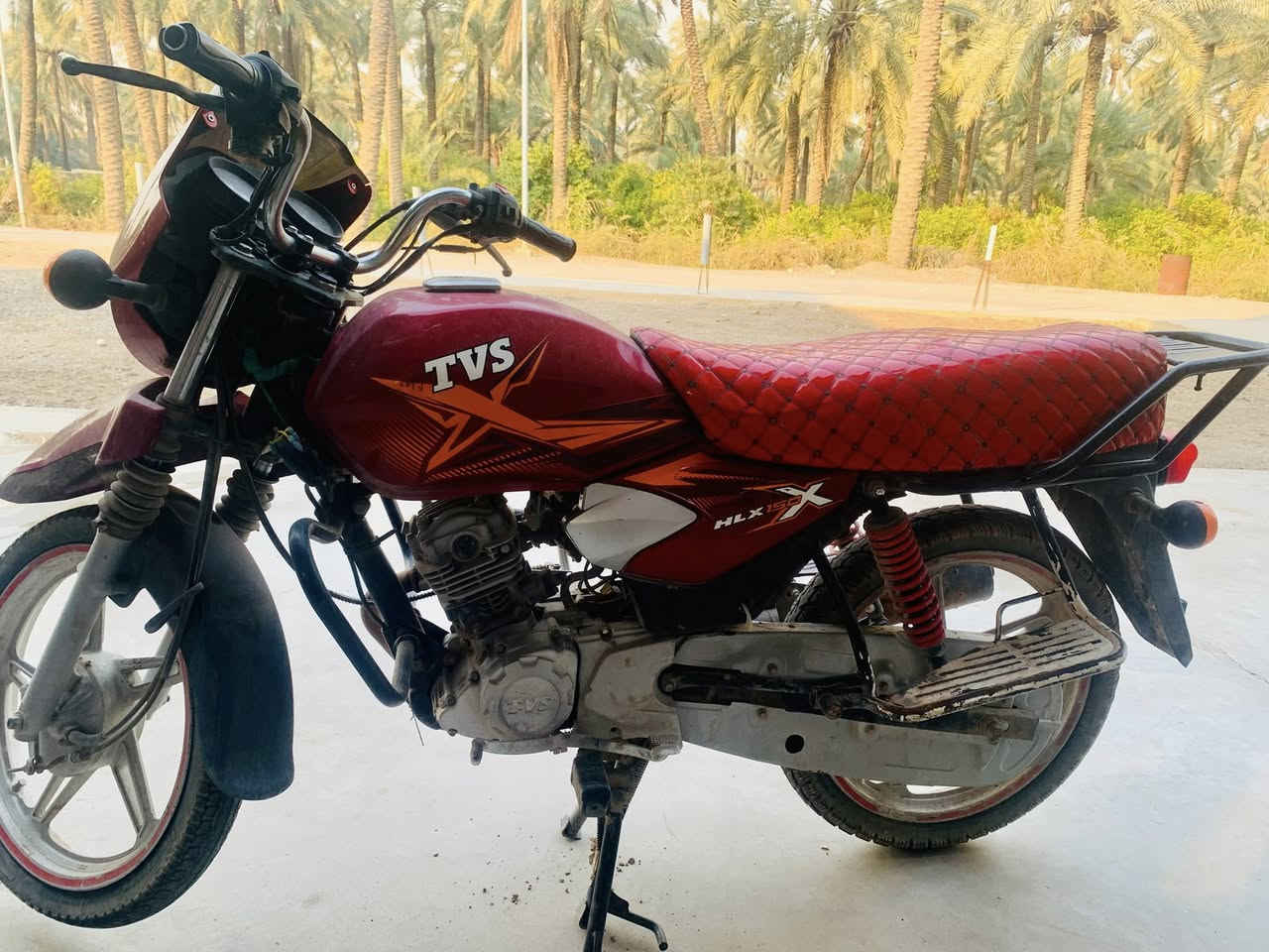 السلام عليكم دراجة نوع TVS  موديل 2020للبيع الراجة نظافتها كدامكم والمرايات موجودة الاصلية مالها للتواصل :***********
