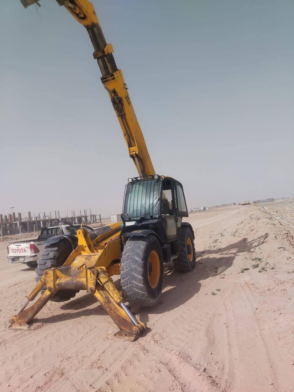 رافعه شوكيه جيسبي موديل 2005 للبيع جاهزة للعمل مكان كربلاء للتواصل *********** //***********
