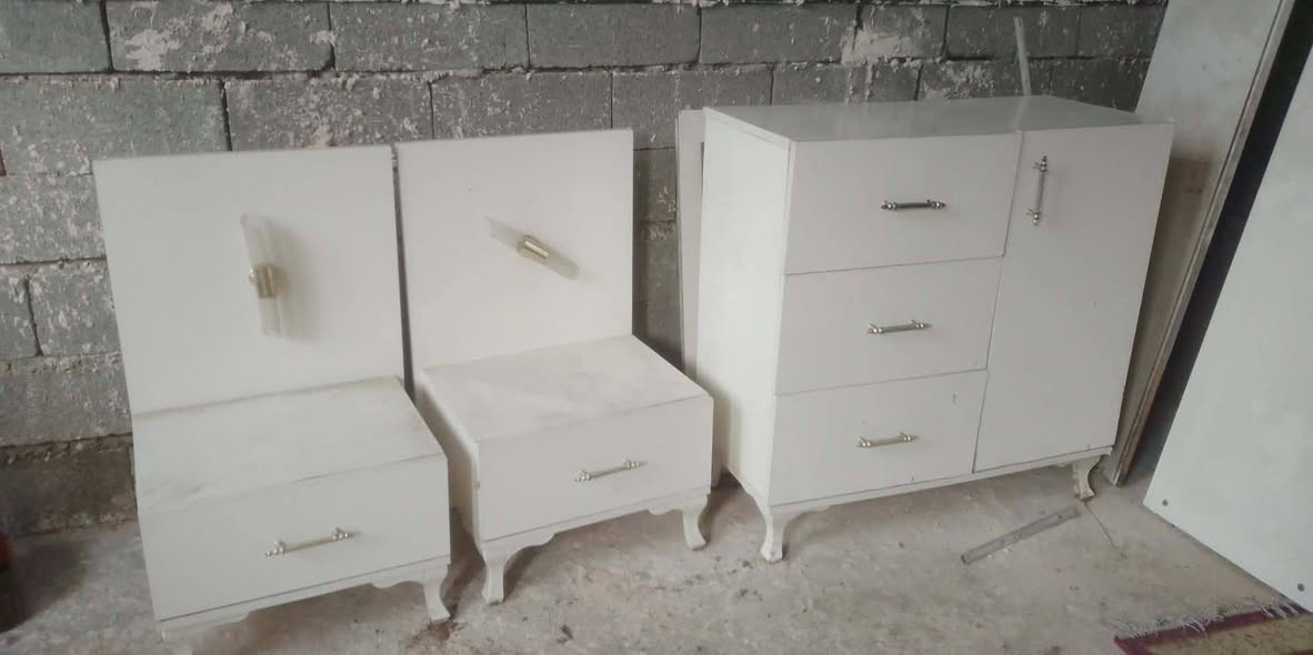 غرفه نوم تركي بيه اضرار بسيطه مكانه بغداد سعره 300 بيه مجال رجاءا الموشراي لا يعلق ولا يكسر حلال العالم ***********
