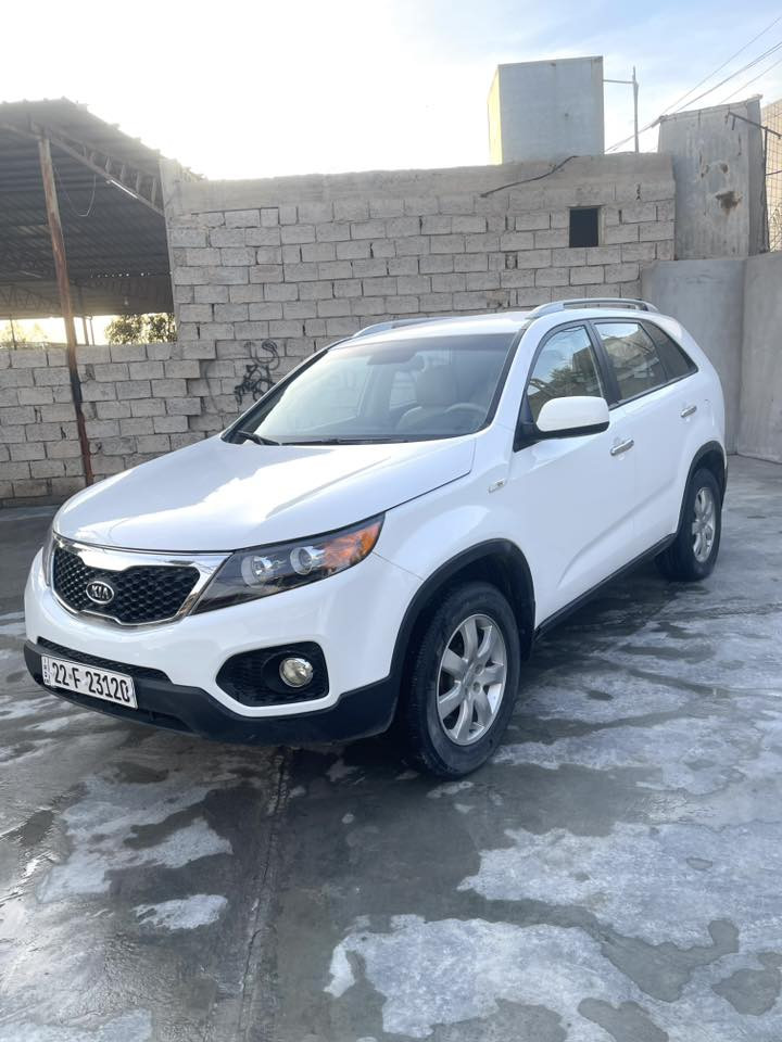 السلام عليكم للبيع فقط كيا سورنتو 2012    خليجي رقم اربيل. الجديد   محرك 4 سلندر دوش 7 راكب  تخم تاير صدر جديد كير ومحرك  شرط مكفولات سياره جديده وجاهزه  سنويه جديده  بيه قطعتين صبغ بدون دواخل سونار مرفق مع المنشور مكاني سامراء السعر 135 بيه مجال لشراي ***********
